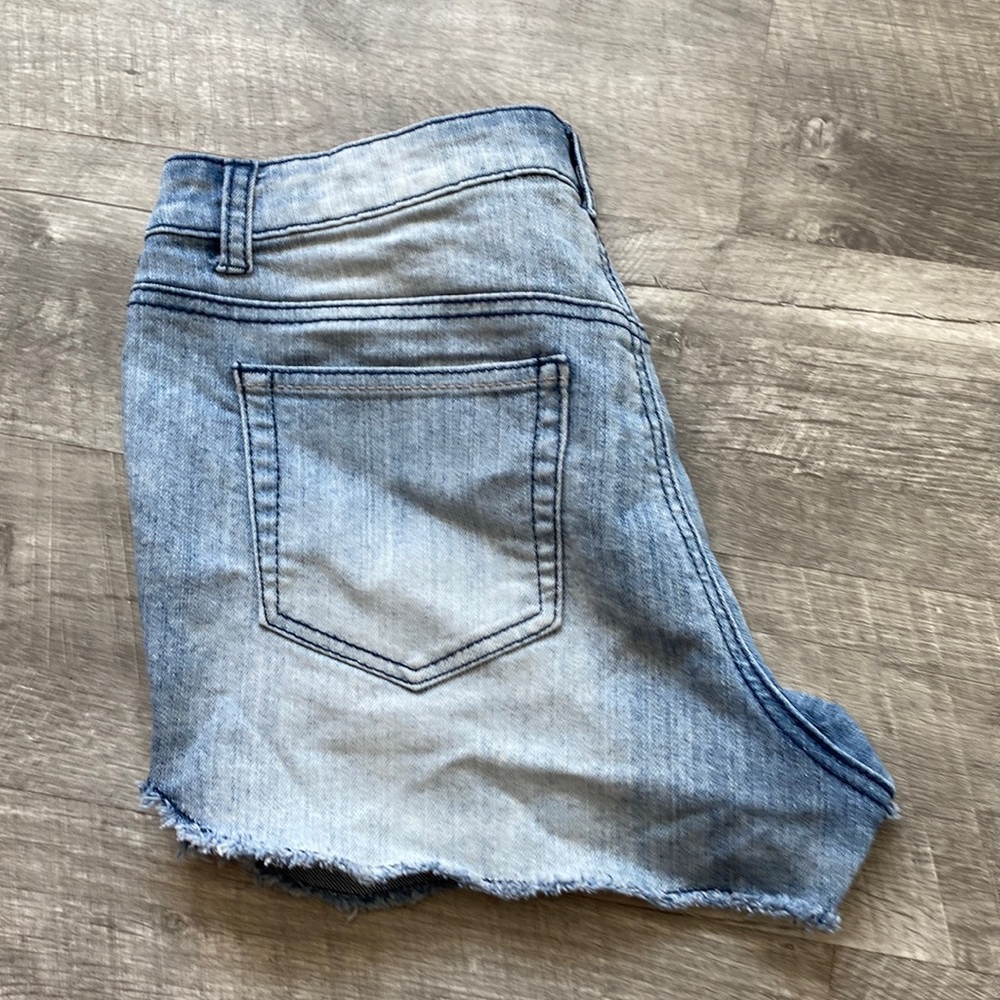 Juniors mossimo shorts